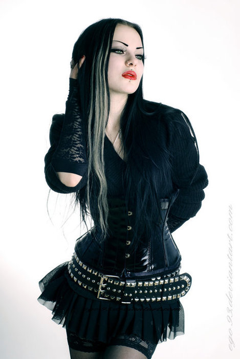 Gothic girl mulher gotica linda vestidos goticos gothic dresses